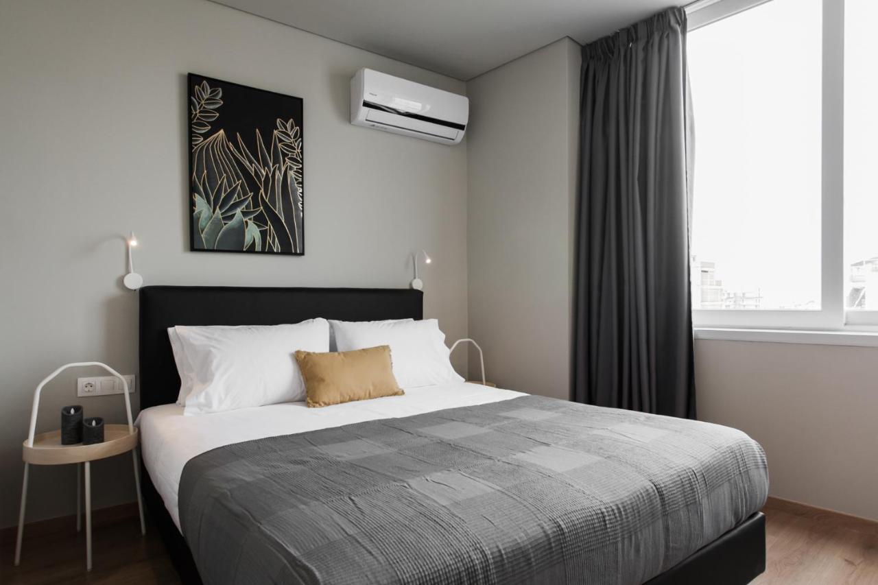 Wyz Attiki Aparthotel Athen Zimmer foto